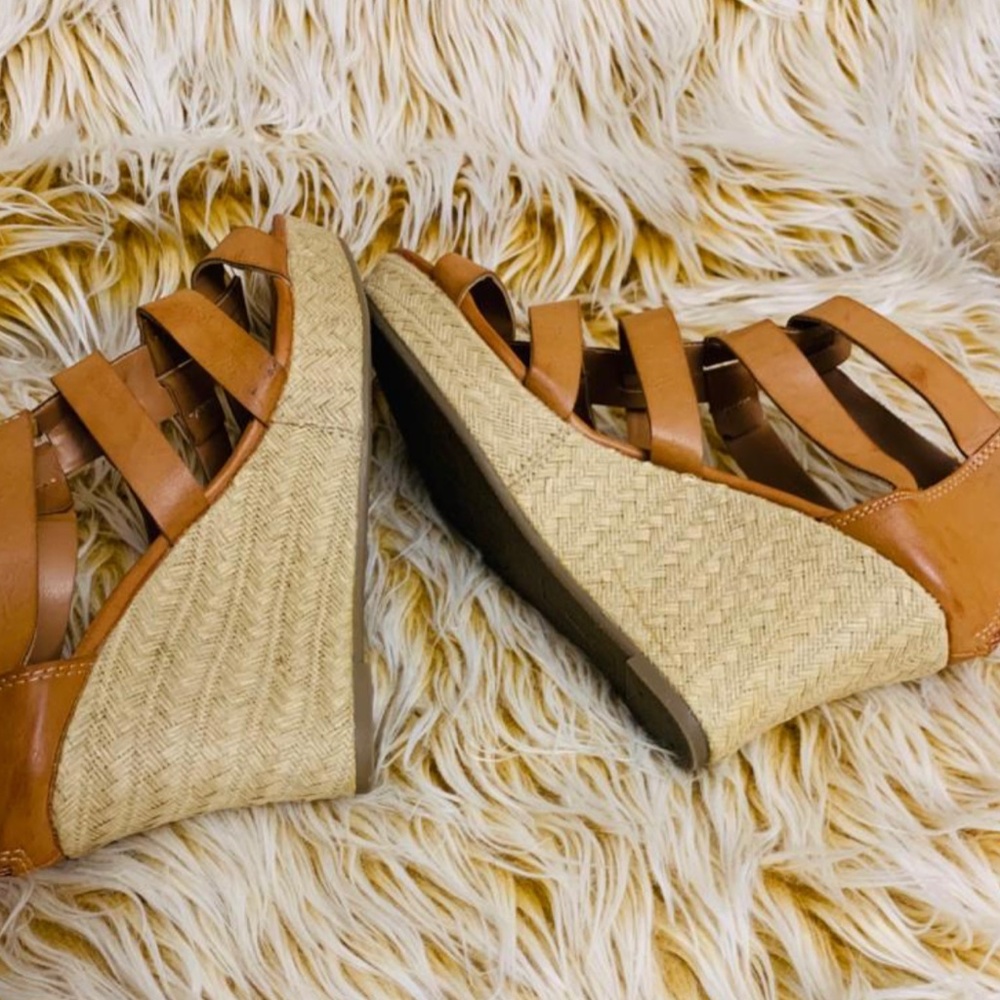 Wedges - Picture 4 of 4